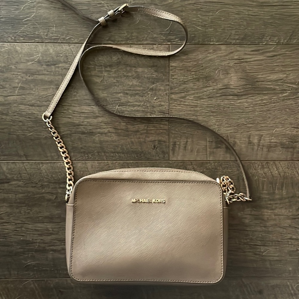 Michael kors purse